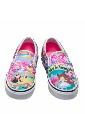 Vans Alice in Wonderland Slip On Shoes Size 9
